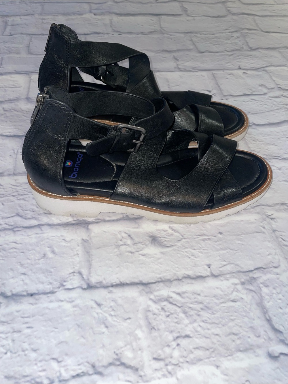 Bionica Black Strappy Wedge Sandals with White Sole. Size 9
